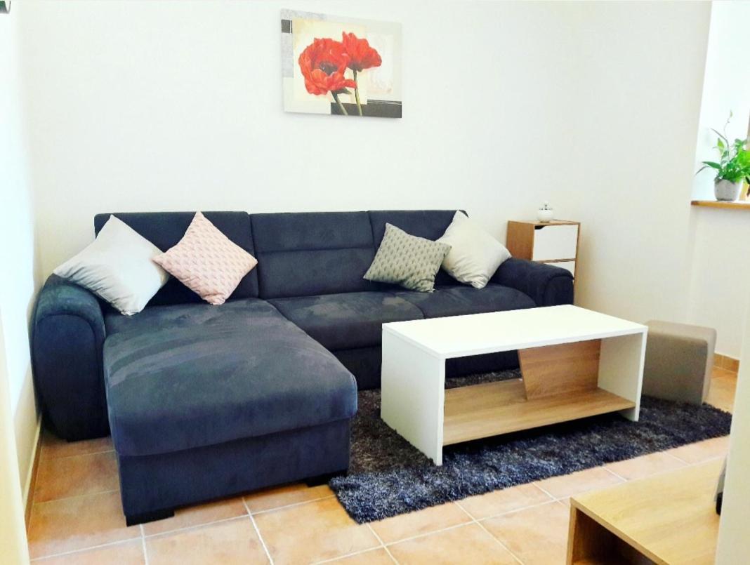 PUY Apartment Nena Near The City Center With Free Parking מראה חיצוני תמונה